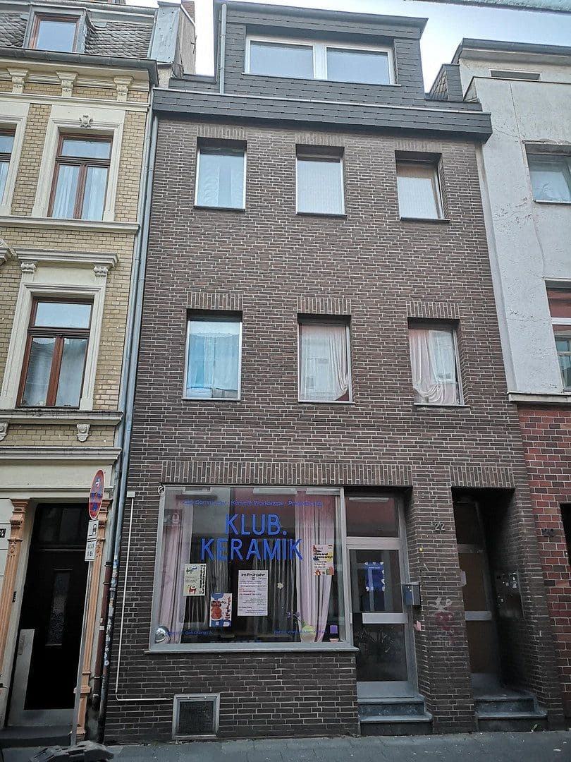 Predaj domu 226 m², pozemek 172 m², Wahlenstr., Köln-Ehrenfeld, Severné Porýnie - Westfálsko Predaj domu 226 m², pozemek 172 m², Wahlenstr., Köln-Ehrenfeld, Severné Porýnie - Westfálsko