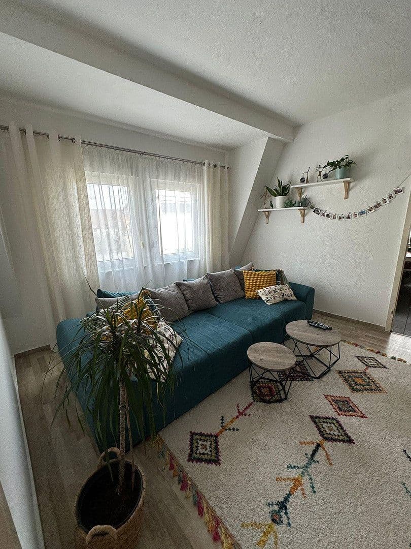 Prenájom bytu 2-izbový 50 m², Schwetzingen, Bádensko-Wurttembersko Prenájom bytu 2-izbový 50 m², Schwetzingen, Bádensko-Wurttembersko