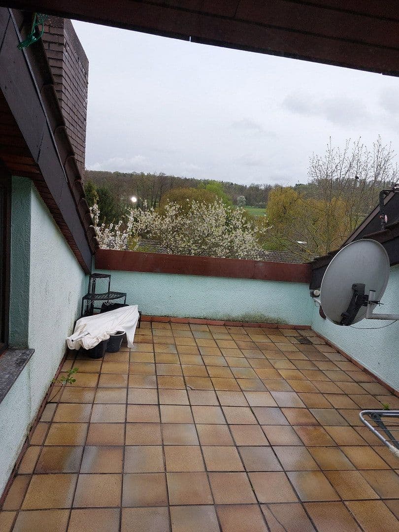 Prenájom bytu 2-izbový 80 m², Maulbronn, Bádensko-Wurttembersko Prenájom bytu 2-izbový 80 m², Maulbronn, Bádensko-Wurttembersko