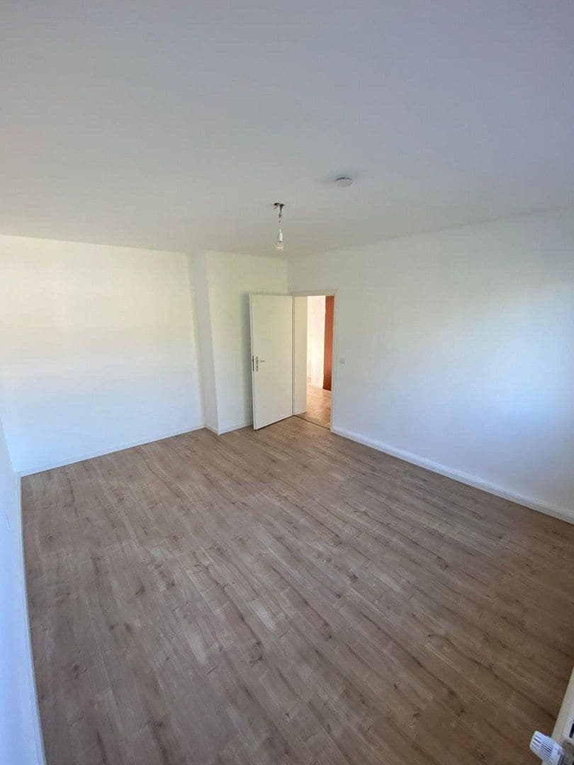 Prenájom bytu 2-izbový 66 m², Eintrachtstr. 10, Niederzier, Severné Porýnie - Westfálsko Prenájom bytu 2-izbový 66 m², Eintrachtstr. 10, Niederzier, Severné Porýnie - Westfálsko
