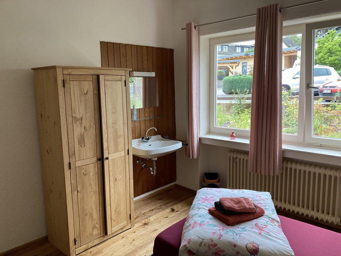 Predaj domu 685 m², pozemek 3.296 m², Gartenstraße 15, Flammersfeld, Porýnie-Falcko Predaj domu 685 m², pozemek 3.296 m², Gartenstraße 15, Flammersfeld, Porýnie-Falcko