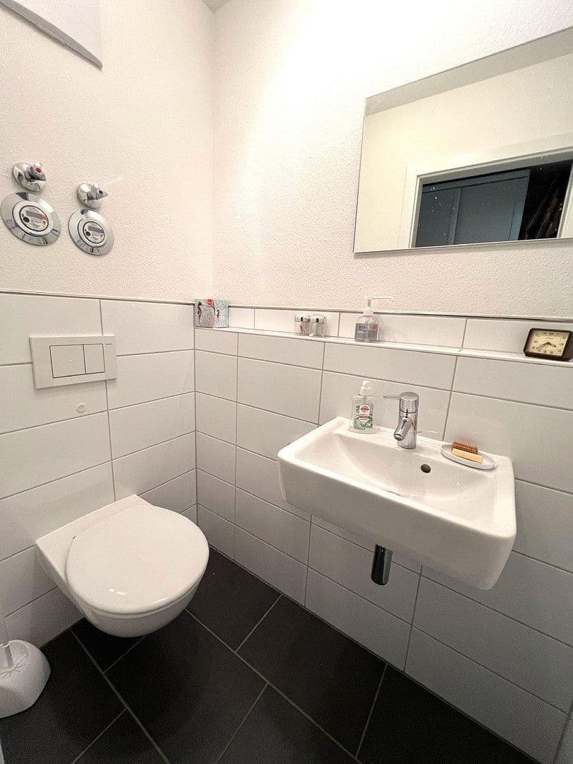 Predaj bytu 4-izbový 115 m², Am Föllbach 2, Wolfschlugen, Bádensko-Wurttembersko Predaj bytu 4-izbový 115 m², Am Föllbach 2, Wolfschlugen, Bádensko-Wurttembersko