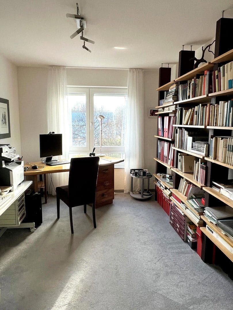 Predaj bytu 4-izbový 115 m², Am Föllbach 2, Wolfschlugen, Bádensko-Wurttembersko Predaj bytu 4-izbový 115 m², Am Föllbach 2, Wolfschlugen, Bádensko-Wurttembersko