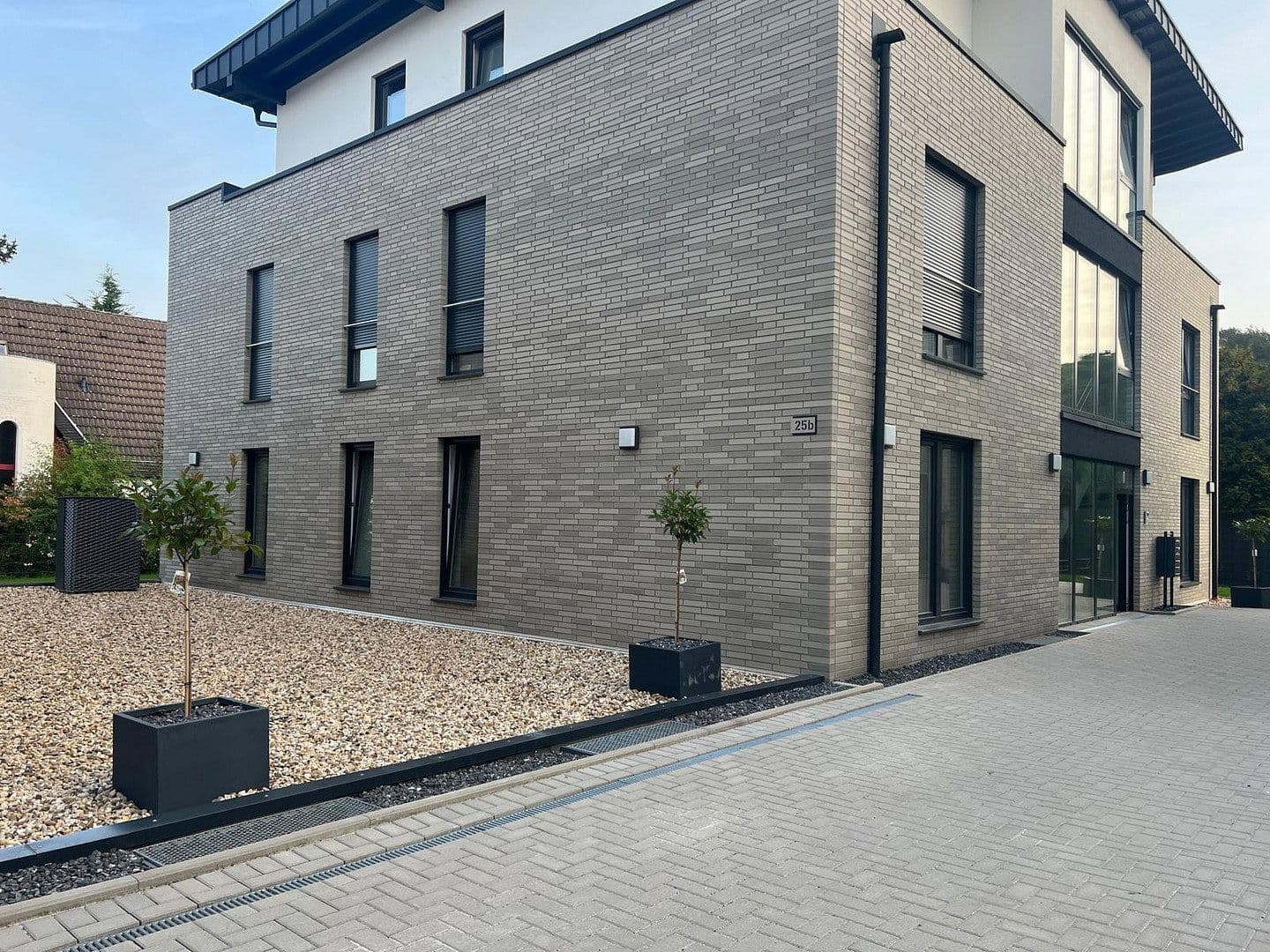 Prenájom bytu 3-izbový 92 m², Brühlstr. 27b, Wassenberg, Severné Porýnie - Westfálsko Prenájom bytu 3-izbový 92 m², Brühlstr. 27b, Wassenberg, Severné Porýnie - Westfálsko