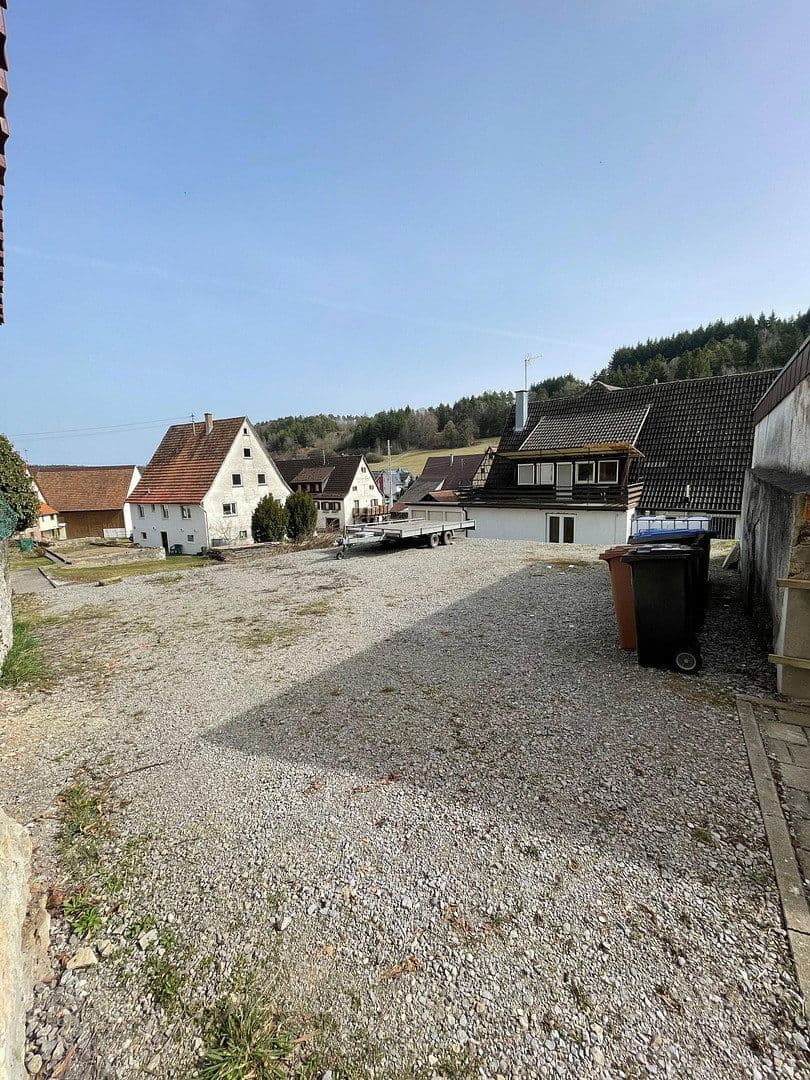 Predaj domu 340 m², pozemek 1.070 m², Bahnhofstraße 3, Horb am Neckar, Bádensko-Wurttembersko Predaj domu 340 m², pozemek 1.070 m², Bahnhofstraße 3, Horb am Neckar, Bádensko-Wurttembersko