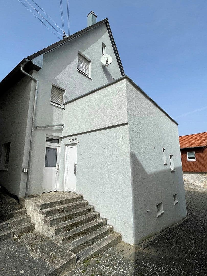 Predaj domu 340 m², pozemek 1.070 m², Bahnhofstraße 3, Horb am Neckar, Bádensko-Wurttembersko Predaj domu 340 m², pozemek 1.070 m², Bahnhofstraße 3, Horb am Neckar, Bádensko-Wurttembersko