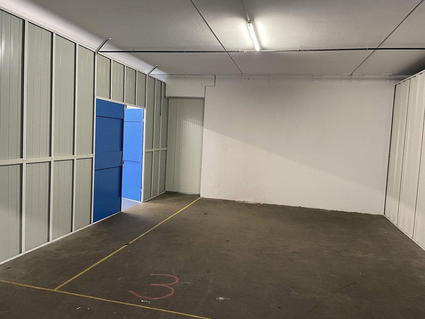 Prenájom nebytového priestoru 42 m², Ostpreussendamm 84A, Berlin, Berlín Prenájom nebytového priestoru 42 m², Ostpreussendamm 84A, Berlin, Berlín