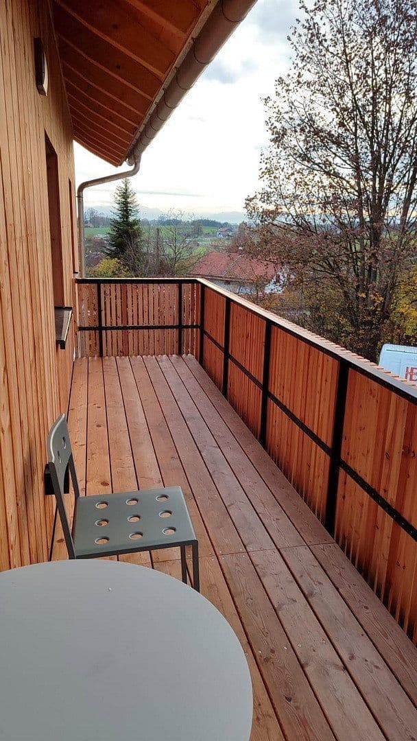 Prenájom domu 154 m², pozemek 1.000 m², Münsing, Bavorsko Prenájom domu 154 m², pozemek 1.000 m², Münsing, Bavorsko