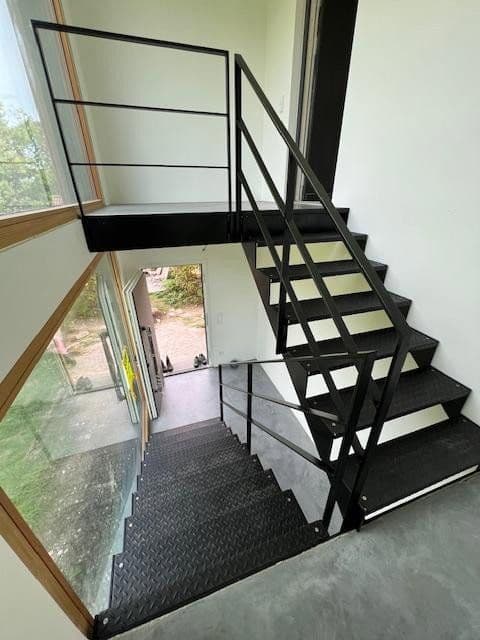 Prenájom domu 154 m², pozemek 1.000 m², Münsing, Bavorsko Prenájom domu 154 m², pozemek 1.000 m², Münsing, Bavorsko