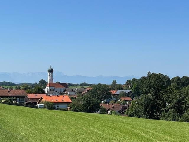 Prenájom domu 154 m², pozemek 1.000 m², Münsing, Bavorsko Prenájom domu 154 m², pozemek 1.000 m², Münsing, Bavorsko