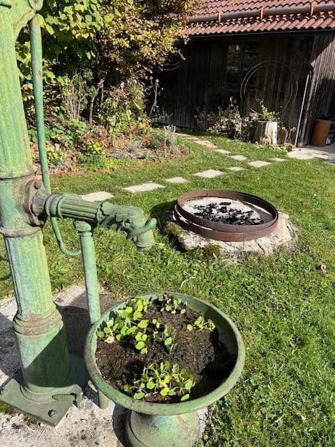 Prenájom domu 154 m², pozemek 1.000 m², Münsing, Bavorsko Prenájom domu 154 m², pozemek 1.000 m², Münsing, Bavorsko