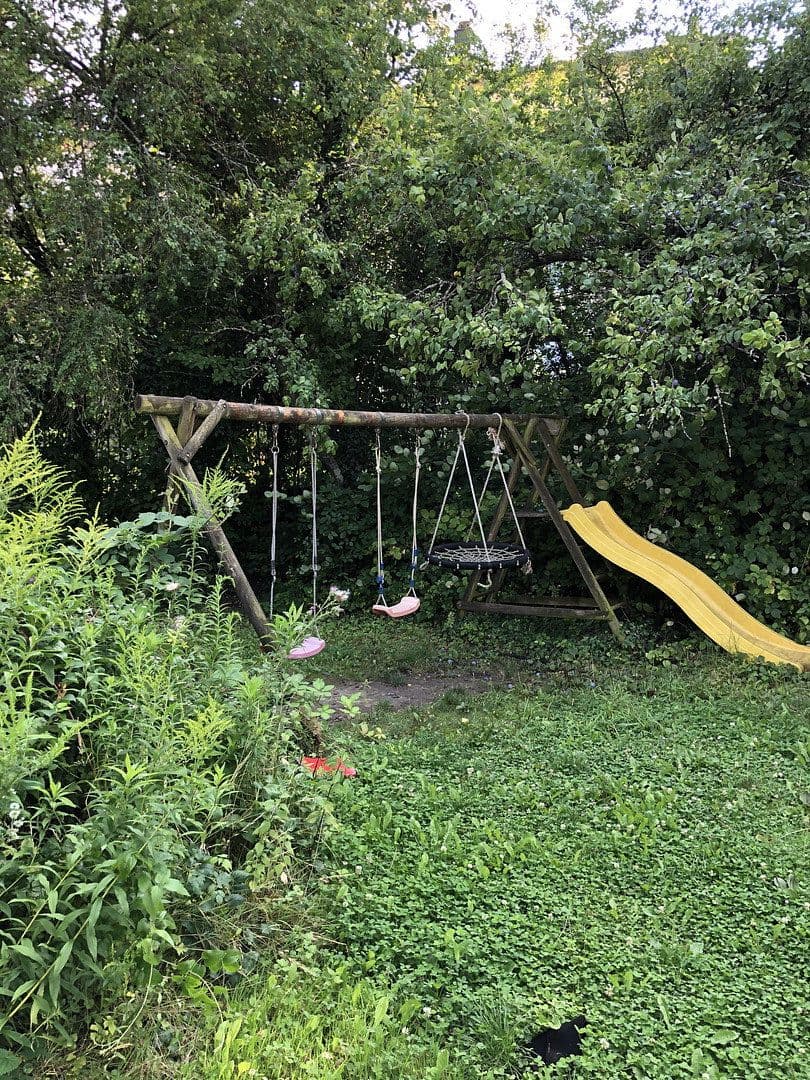 Prenájom bytu 4-izbový 73 m², Pirmasens, Porýnie-Falcko Prenájom bytu 4-izbový 73 m², Pirmasens, Porýnie-Falcko