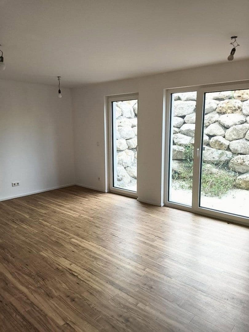 Prenájom kancelárie 45 m², Georg-Huber-Str. 12, Zorneding, Ortsteil Pöring, Bavorsko Prenájom kancelárie 45 m², Georg-Huber-Str. 12, Zorneding, Ortsteil Pöring, Bavorsko