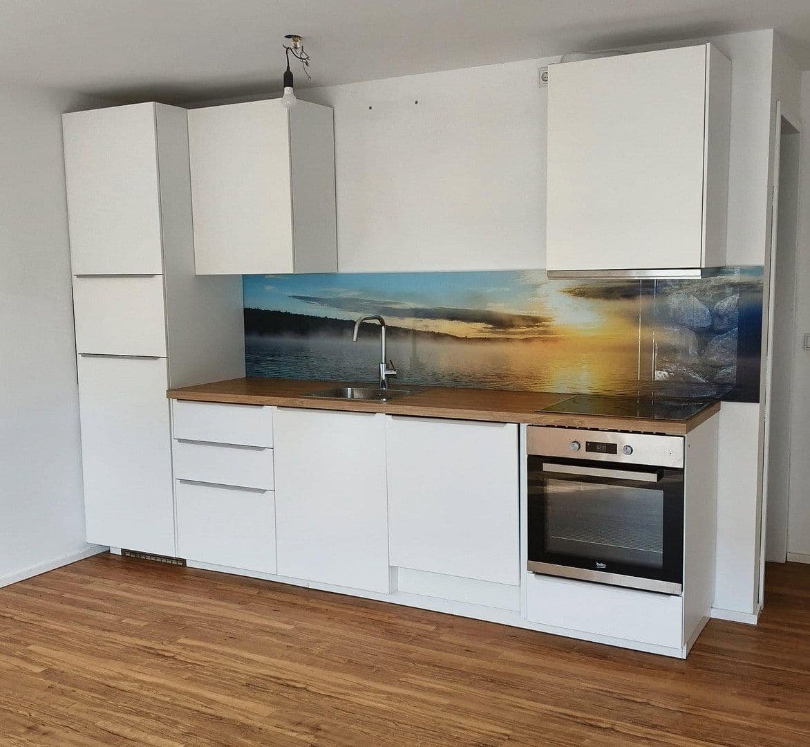 Prenájom kancelárie 45 m², Georg-Huber-Str. 12, Zorneding, Ortsteil Pöring, Bavorsko Prenájom kancelárie 45 m², Georg-Huber-Str. 12, Zorneding, Ortsteil Pöring, Bavorsko