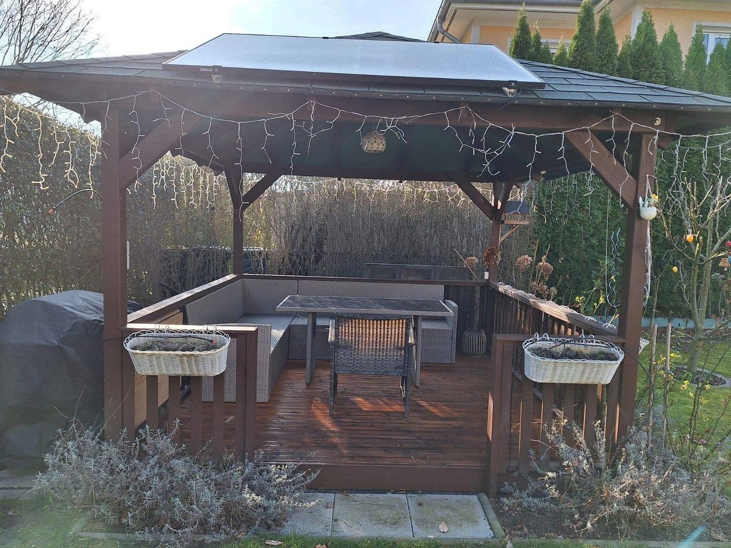 Prenájom domu 144 m², pozemek 500 m², Berlin, Berlín Prenájom domu 144 m², pozemek 500 m², Berlin, Berlín