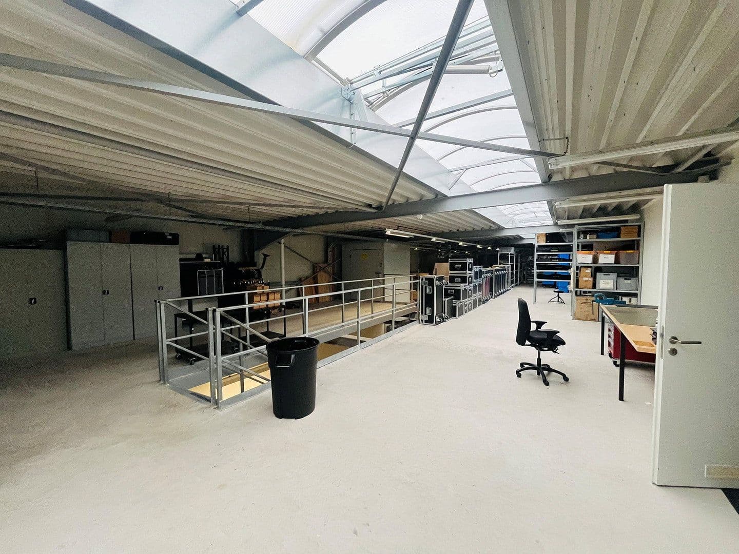 Prenájom nebytového priestoru 1.145 m², An der Talle 24, Paderborn, Severné Porýnie - Westfálsko Prenájom nebytového priestoru 1.145 m², An der Talle 24, Paderborn, Severné Porýnie - Westfálsko