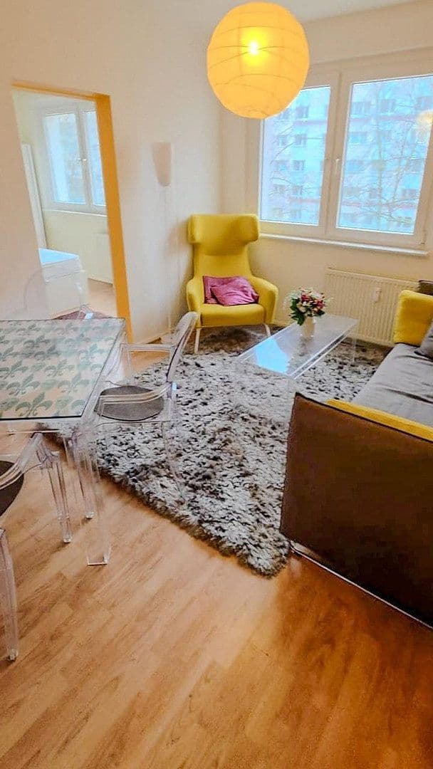 Predaj bytu 4-izbový 71 m², Mollstraße 2, Berlin, Berlín Predaj bytu 4-izbový 71 m², Mollstraße 2, Berlin, Berlín