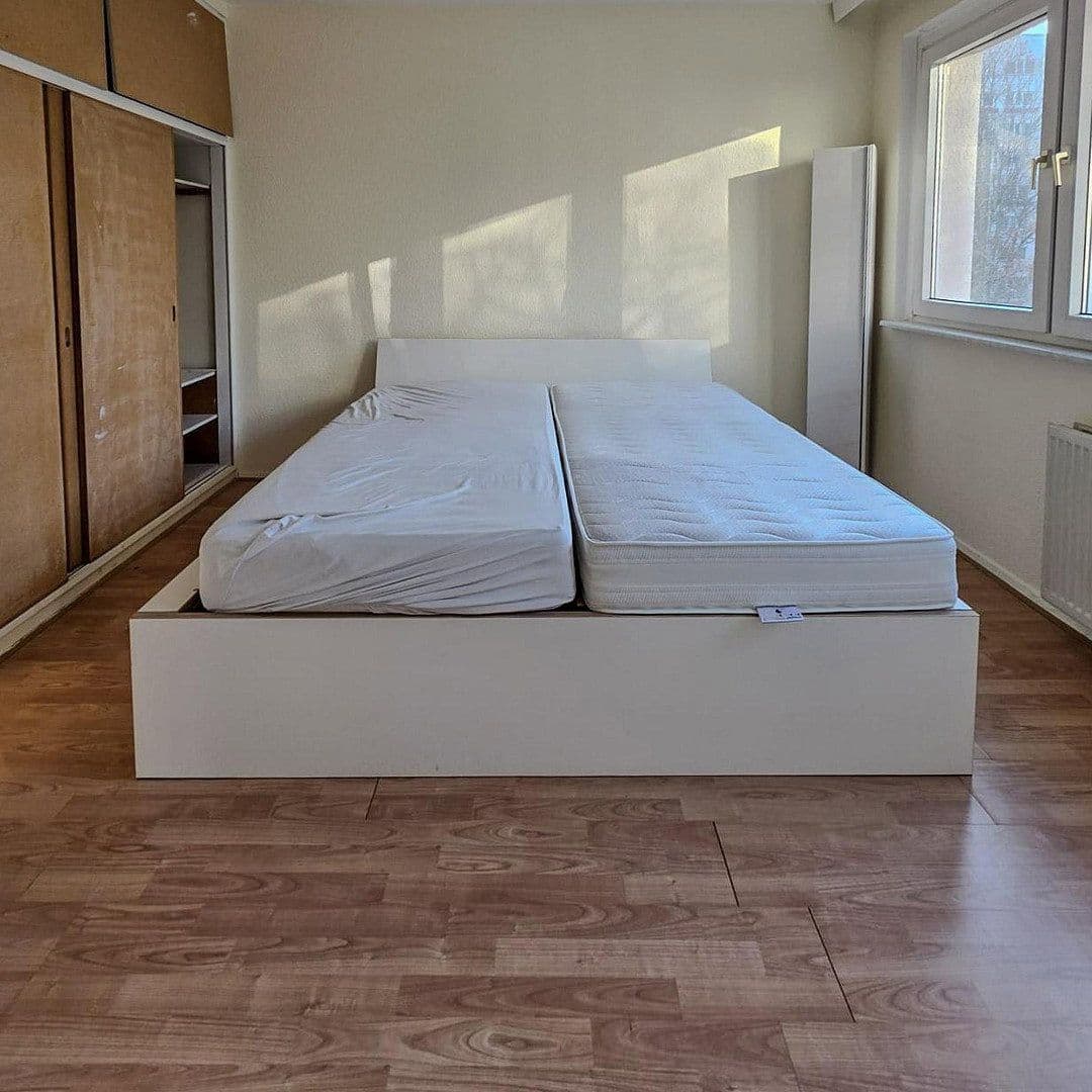 Predaj bytu 4-izbový 71 m², Mollstraße 2, Berlin, Berlín Predaj bytu 4-izbový 71 m², Mollstraße 2, Berlin, Berlín