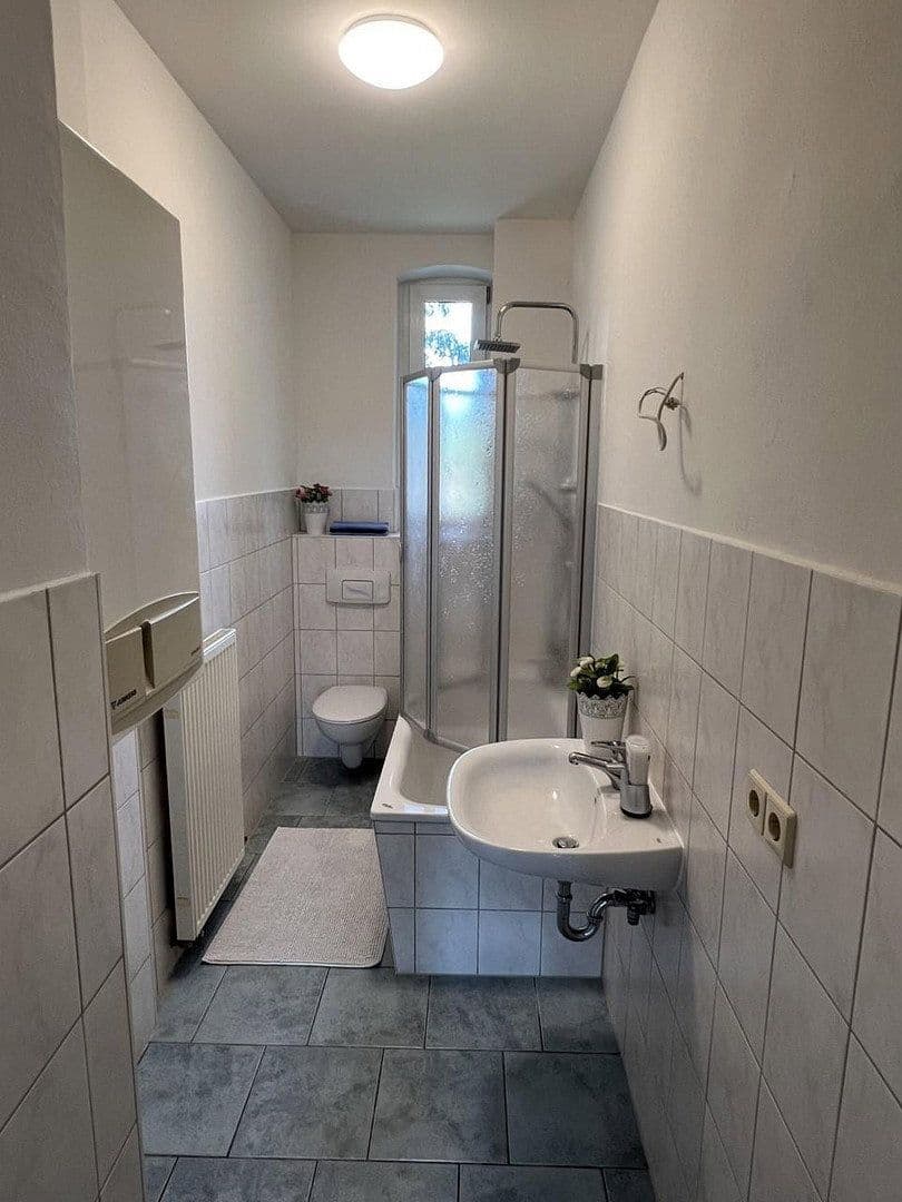 Prenájom bytu 3-izbový 78 m², Ernst-Thälmann-Straße 17, Hainichen, Sasko Prenájom bytu 3-izbový 78 m², Ernst-Thälmann-Straße 17, Hainichen, Sasko