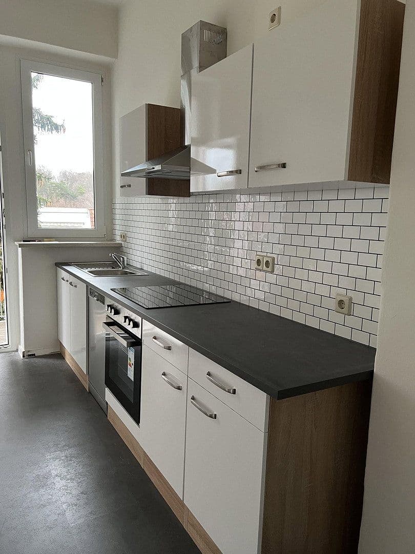 Prenájom bytu 3-izbový 78 m², Ernst-Thälmann-Straße 17, Hainichen, Sasko Prenájom bytu 3-izbový 78 m², Ernst-Thälmann-Straße 17, Hainichen, Sasko