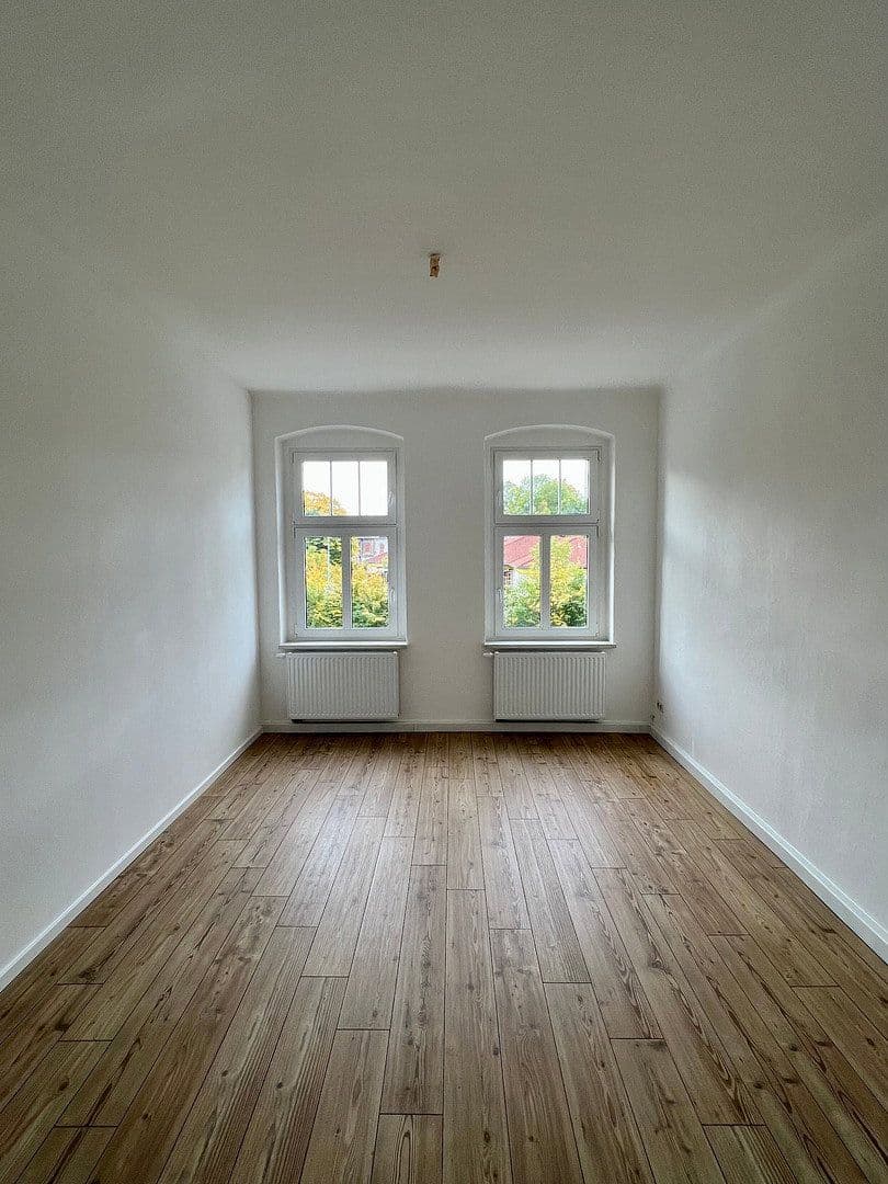 Prenájom bytu 3-izbový 78 m², Ernst-Thälmann-Straße 17, Hainichen, Sasko Prenájom bytu 3-izbový 78 m², Ernst-Thälmann-Straße 17, Hainichen, Sasko