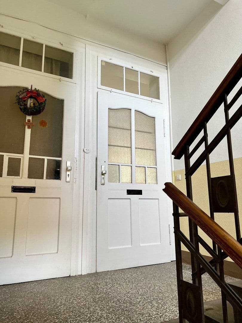 Prenájom bytu 3-izbový 78 m², Ernst-Thälmann-Straße 17, Hainichen, Sasko Prenájom bytu 3-izbový 78 m², Ernst-Thälmann-Straße 17, Hainichen, Sasko