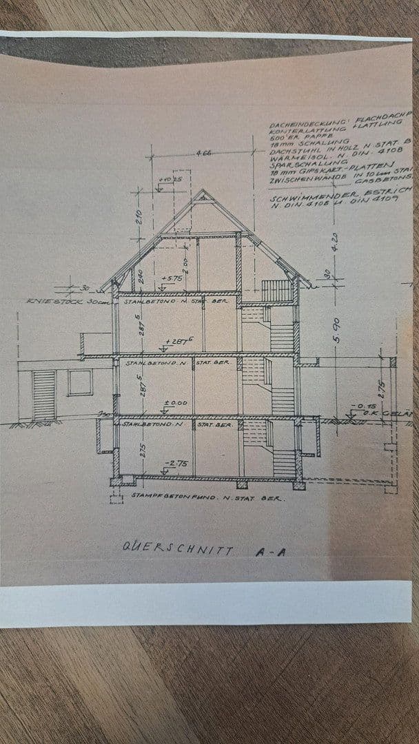Predaj domu 226 m², pozemek 527 m², Zehntfeldstr. 270, München, Bavorsko Predaj domu 226 m², pozemek 527 m², Zehntfeldstr. 270, München, Bavorsko