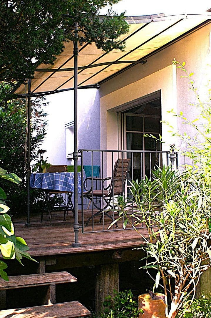 Predaj domu 130 m², pozemek 762 m², Rosenheim (Innenstadt), Bavorsko Predaj domu 130 m², pozemek 762 m², Rosenheim (Innenstadt), Bavorsko