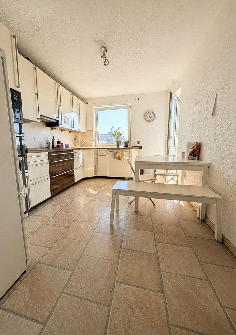 Predaj bytu 3-izbový 86 m², Herthastr. 24, München, Bavorsko Predaj bytu 3-izbový 86 m², Herthastr. 24, München, Bavorsko