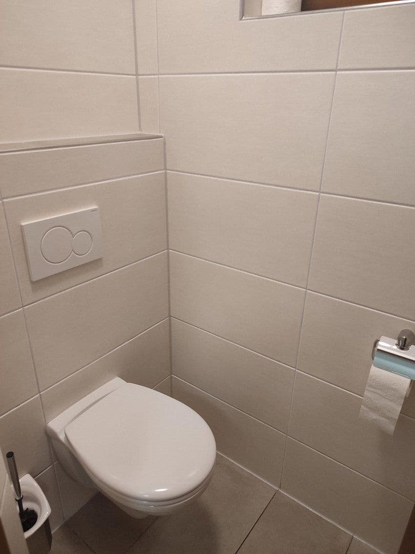 Predaj nebytového priestoru 1.867 m², Graslitzer Str. 4, Waldkraiburg, Bavorsko Predaj nebytového priestoru 1.867 m², Graslitzer Str. 4, Waldkraiburg, Bavorsko