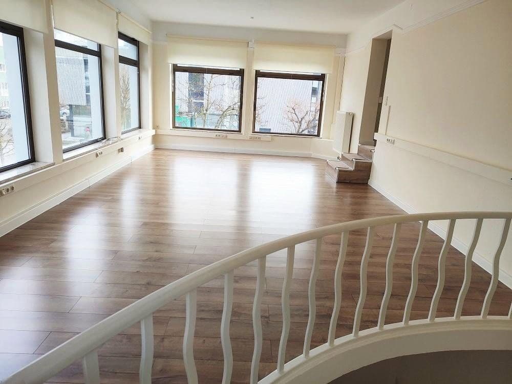 Predaj nebytového priestoru 1.867 m², Graslitzer Str. 4, Waldkraiburg, Bavorsko Predaj nebytového priestoru 1.867 m², Graslitzer Str. 4, Waldkraiburg, Bavorsko