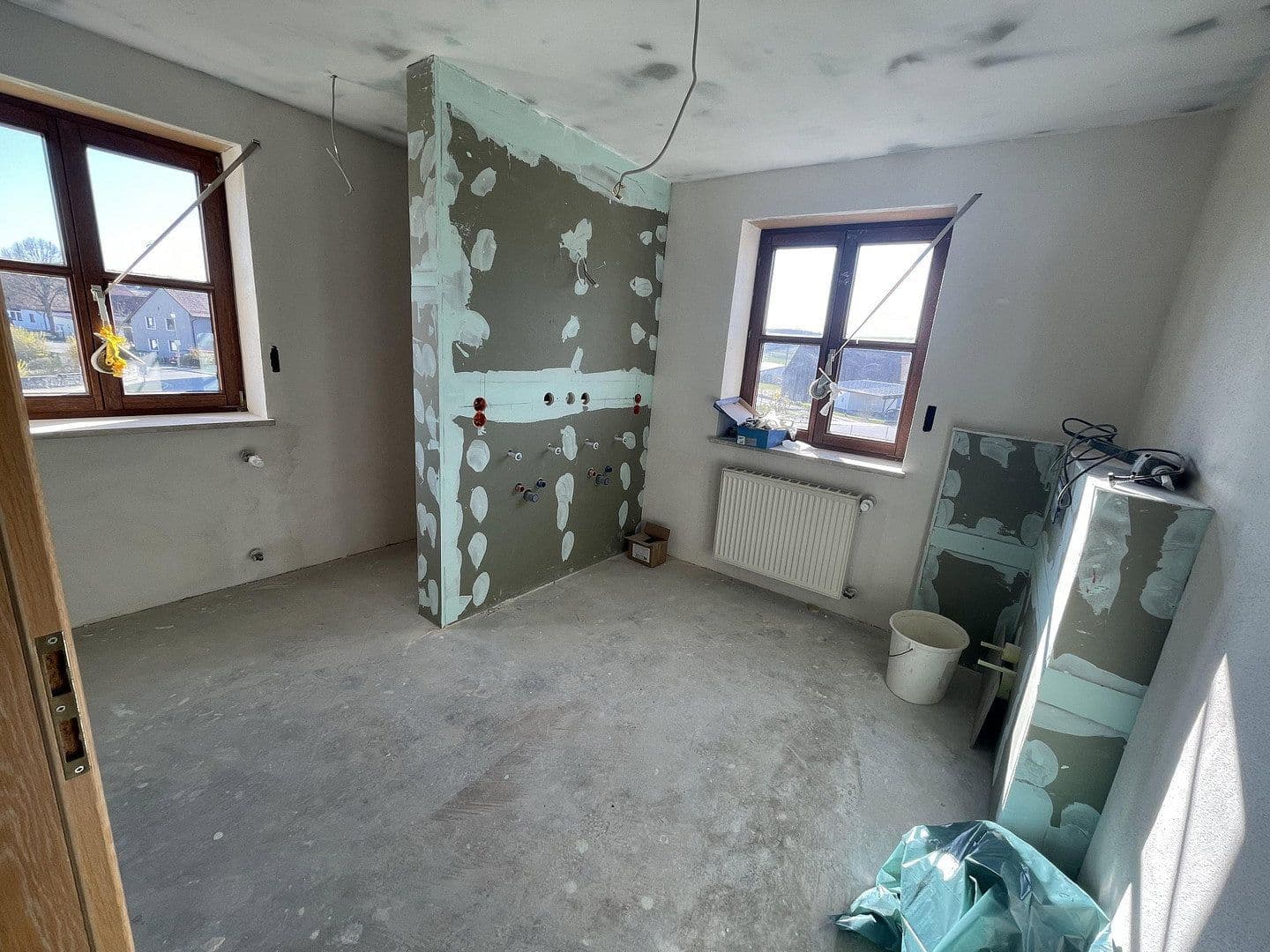 Prenájom bytu 4-izbový 141 m², Regenstauf, Bavorsko Prenájom bytu 4-izbový 141 m², Regenstauf, Bavorsko