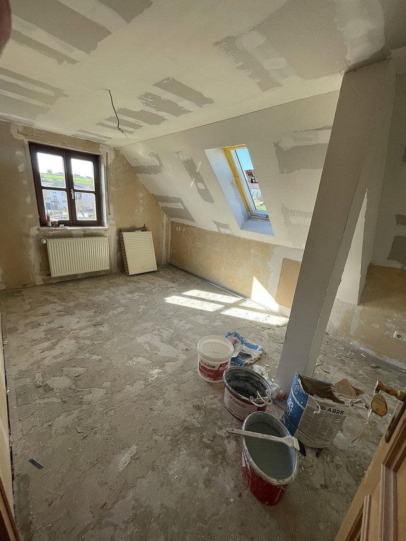 Prenájom bytu 4-izbový 141 m², Regenstauf, Bavorsko Prenájom bytu 4-izbový 141 m², Regenstauf, Bavorsko