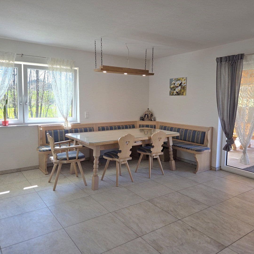 Predaj domu 240 m², pozemek 823 m², Auerbach, Bavorsko Predaj domu 240 m², pozemek 823 m², Auerbach, Bavorsko