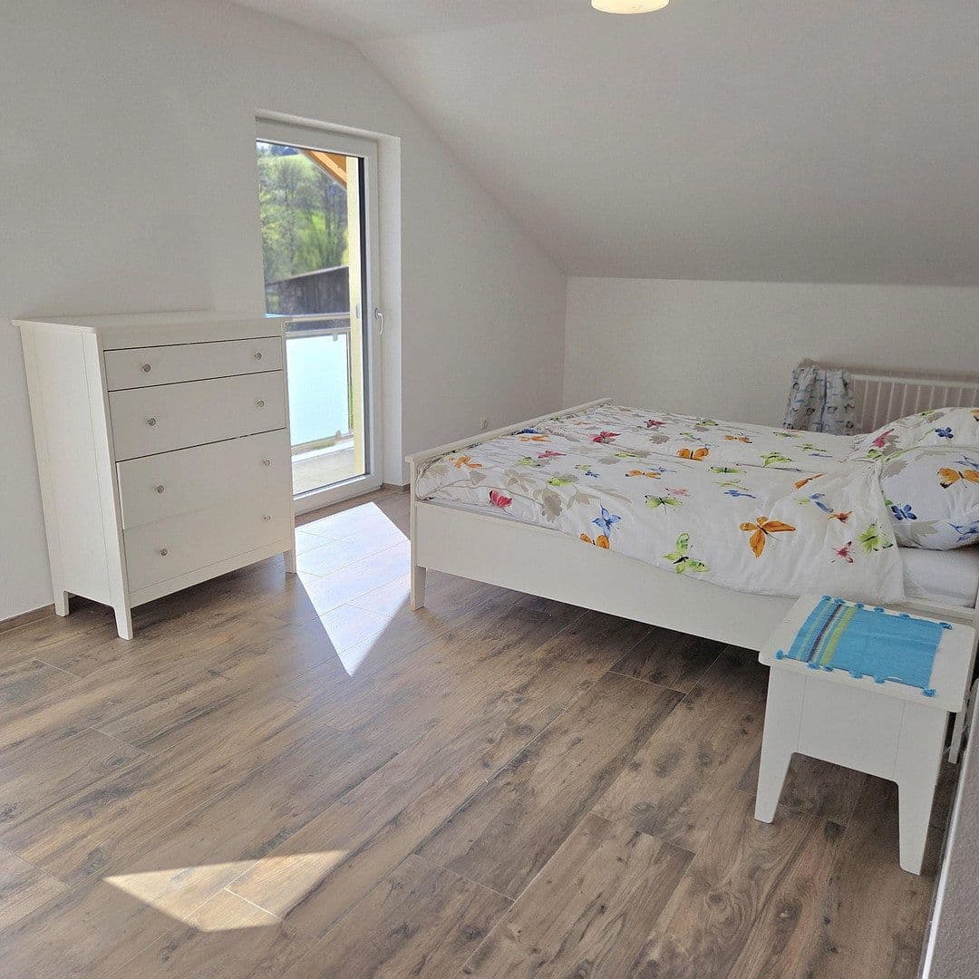 Predaj domu 240 m², pozemek 823 m², Auerbach, Bavorsko Predaj domu 240 m², pozemek 823 m², Auerbach, Bavorsko