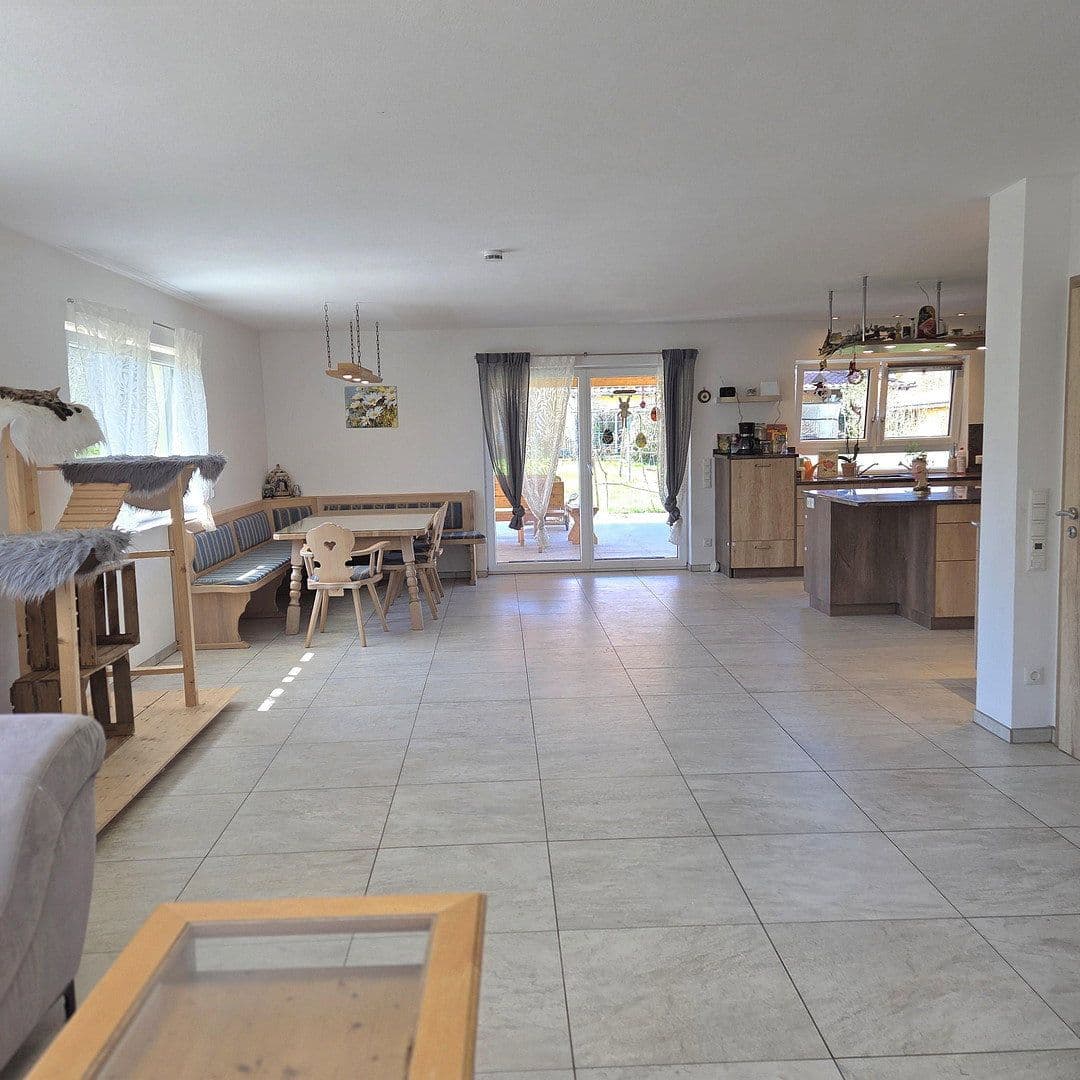 Predaj domu 240 m², pozemek 823 m², Auerbach, Bavorsko Predaj domu 240 m², pozemek 823 m², Auerbach, Bavorsko