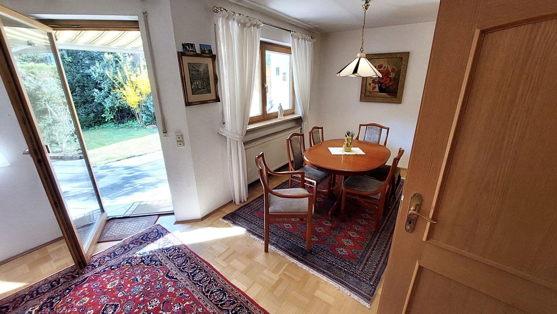 Predaj domu 128 m², pozemek 250 m², Germering, Bavorsko Predaj domu 128 m², pozemek 250 m², Germering, Bavorsko