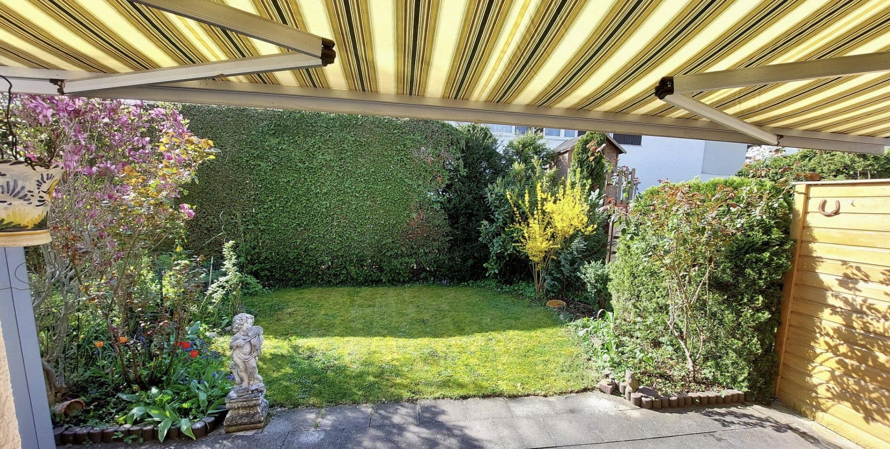 Predaj domu 128 m², pozemek 250 m², Germering, Bavorsko Predaj domu 128 m², pozemek 250 m², Germering, Bavorsko