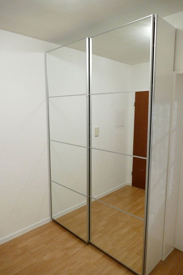 Prenájom bytu 1-izbový 42 m², Düsseldorfer Str. 49, Köln, Severné Porýnie - Westfálsko Prenájom bytu 1-izbový 42 m², Düsseldorfer Str. 49, Köln, Severné Porýnie - Westfálsko