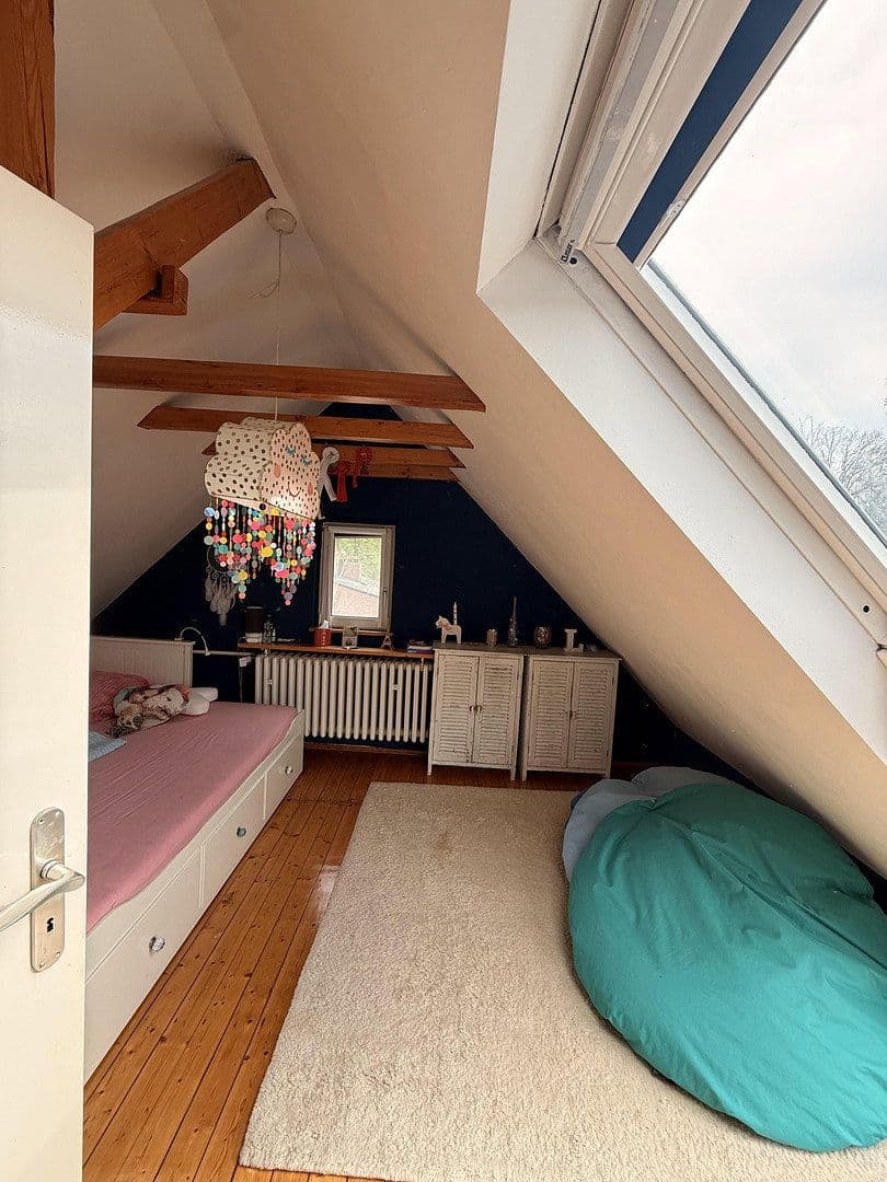 Predaj domu 180 m², pozemek 920 m², Duisburg, Severné Porýnie - Westfálsko Predaj domu 180 m², pozemek 920 m², Duisburg, Severné Porýnie - Westfálsko