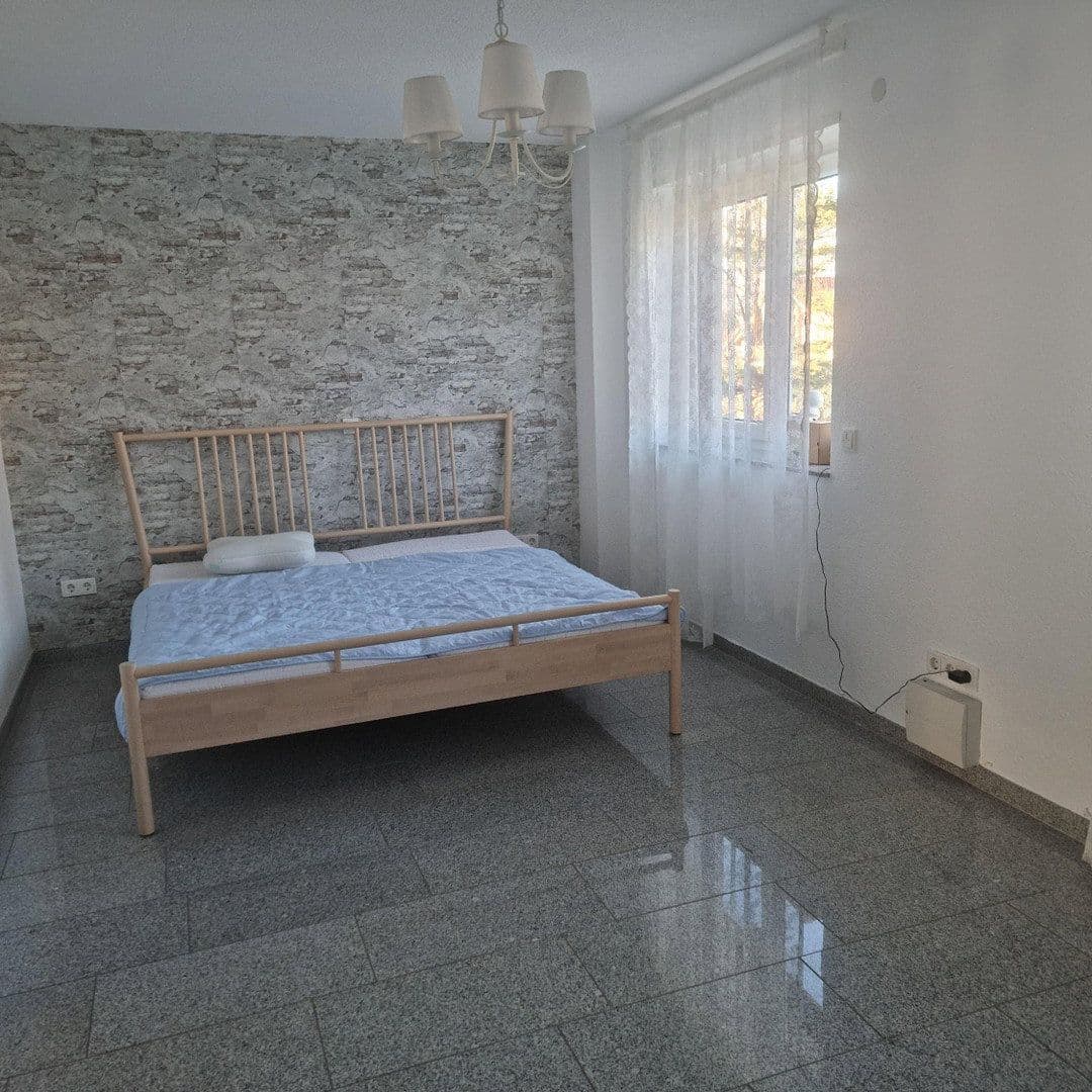 Predaj domu 161 m², pozemek 222 m², Pforzheim, Bádensko-Wurttembersko Predaj domu 161 m², pozemek 222 m², Pforzheim, Bádensko-Wurttembersko