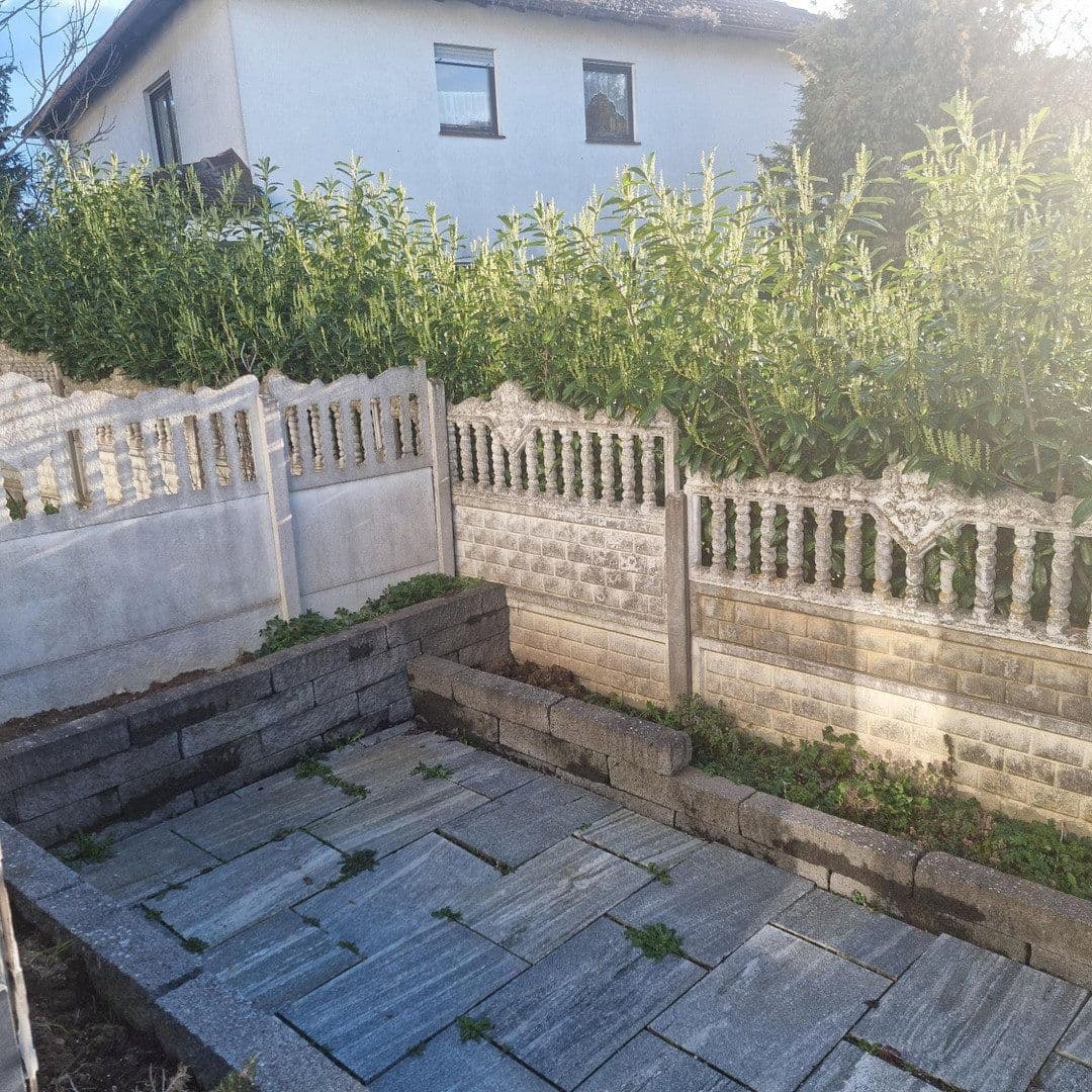 Predaj domu 161 m², pozemek 222 m², Pforzheim, Bádensko-Wurttembersko Predaj domu 161 m², pozemek 222 m², Pforzheim, Bádensko-Wurttembersko