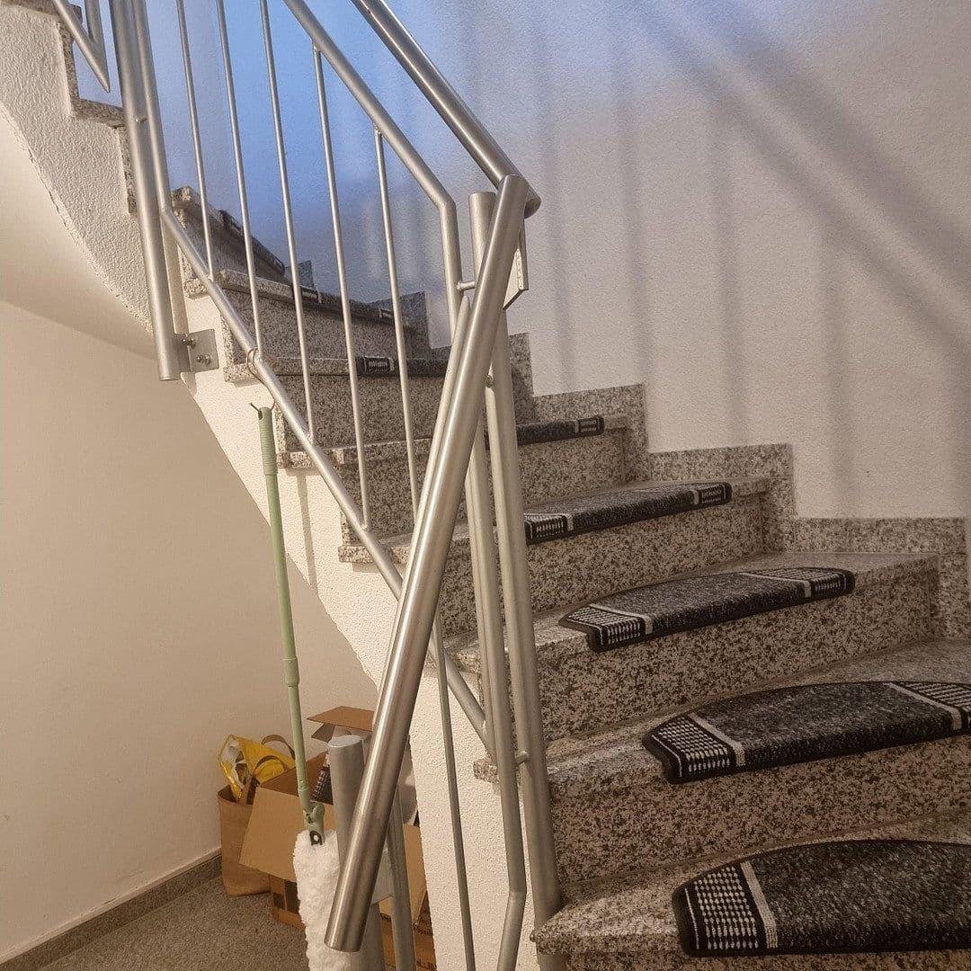 Predaj domu 161 m², pozemek 222 m², Pforzheim, Bádensko-Wurttembersko Predaj domu 161 m², pozemek 222 m², Pforzheim, Bádensko-Wurttembersko