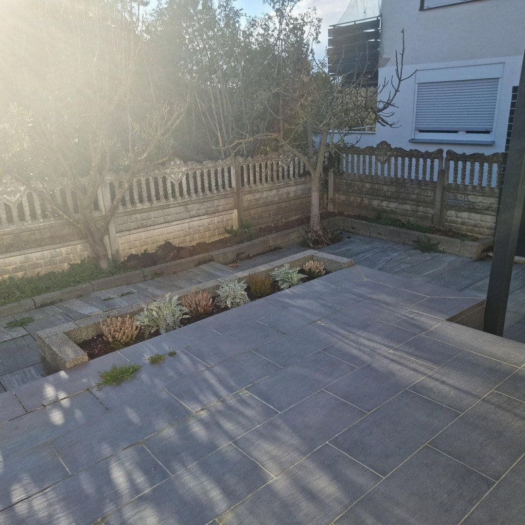 Predaj domu 161 m², pozemek 222 m², Pforzheim, Bádensko-Wurttembersko Predaj domu 161 m², pozemek 222 m², Pforzheim, Bádensko-Wurttembersko