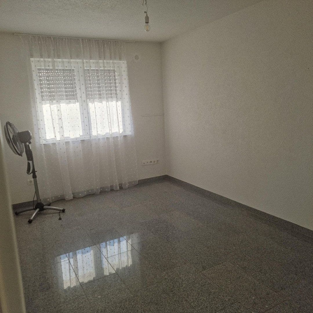 Predaj domu 161 m², pozemek 222 m², Pforzheim, Bádensko-Wurttembersko Predaj domu 161 m², pozemek 222 m², Pforzheim, Bádensko-Wurttembersko