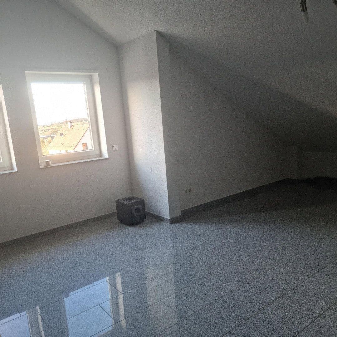 Predaj domu 161 m², pozemek 222 m², Pforzheim, Bádensko-Wurttembersko Predaj domu 161 m², pozemek 222 m², Pforzheim, Bádensko-Wurttembersko