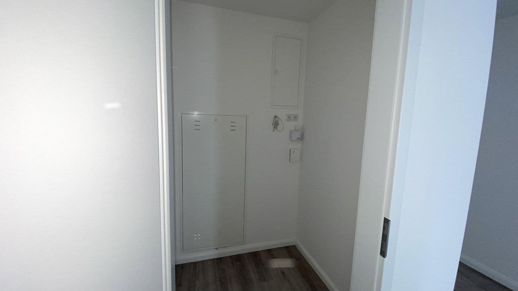 Predaj bytu 3-izbový 96 m², Reinbeker Redder 57a, Hamburg, Hamburg Predaj bytu 3-izbový 96 m², Reinbeker Redder 57a, Hamburg, Hamburg