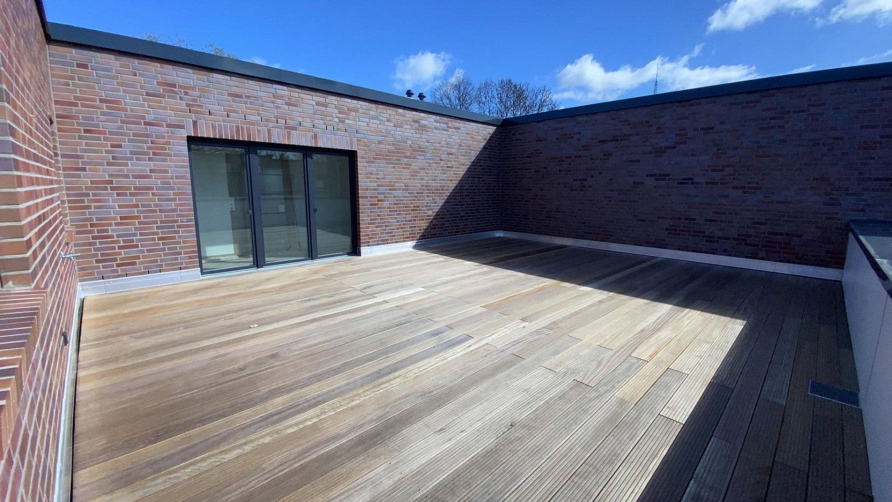 Predaj bytu 3-izbový 153 m², Reinbeker Redder 57a, Hamburg, Hamburg Predaj bytu 3-izbový 153 m², Reinbeker Redder 57a, Hamburg, Hamburg