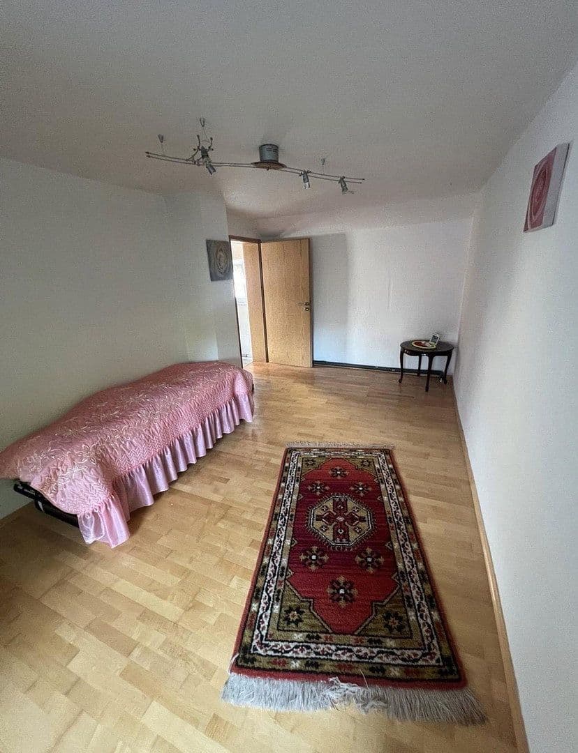 Predaj domu 130 m², pozemek 269 m², Balingen, Bádensko-Wurttembersko Predaj domu 130 m², pozemek 269 m², Balingen, Bádensko-Wurttembersko