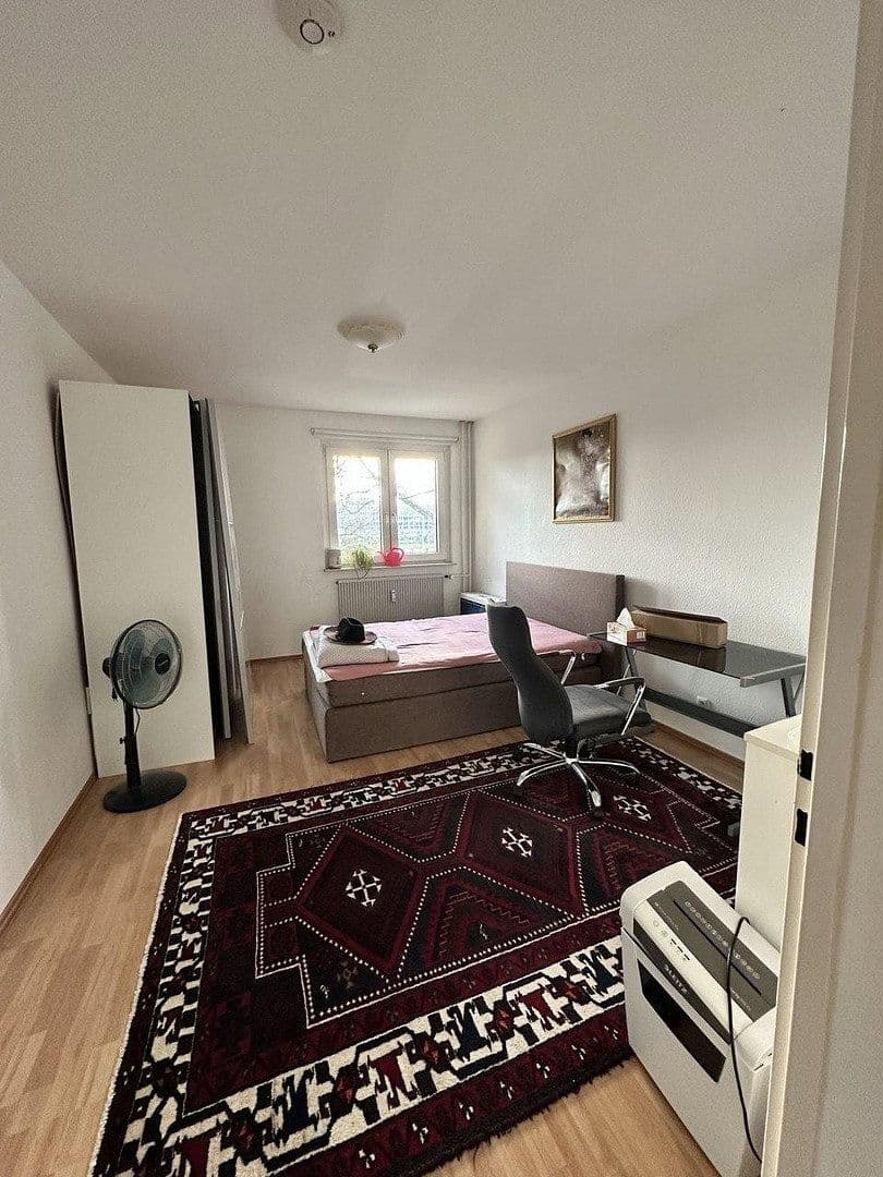 Prenájom bytu 3-izbový 70 m², Frankfurt am Main, Hesensko Prenájom bytu 3-izbový 70 m², Frankfurt am Main, Hesensko